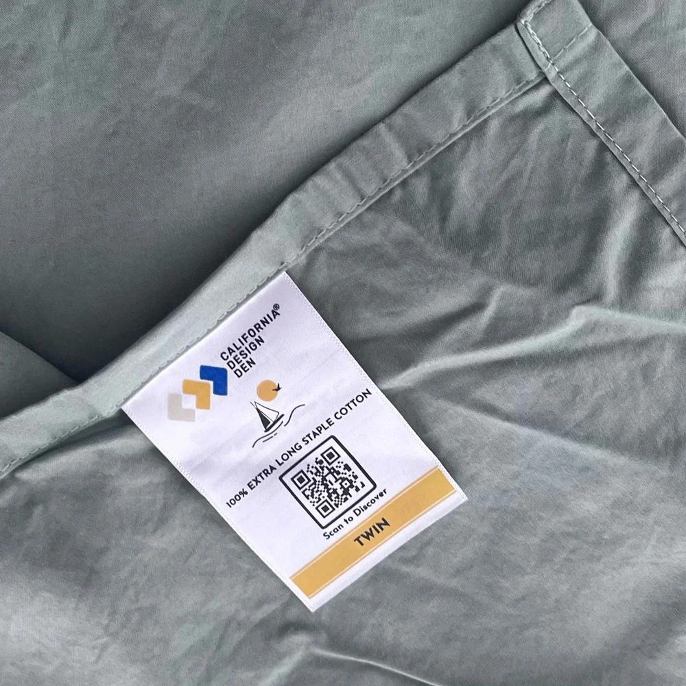 Brand New California Design Den Flat Sheet